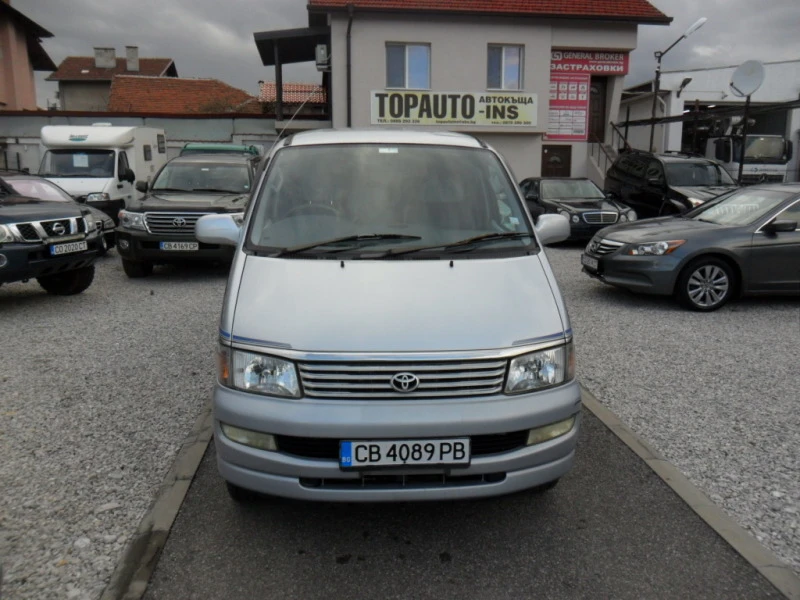 Toyota Hiace 3.0 D4D 4X4 AVTOMAT, снимка 1 - Бусове и автобуси - 43663486