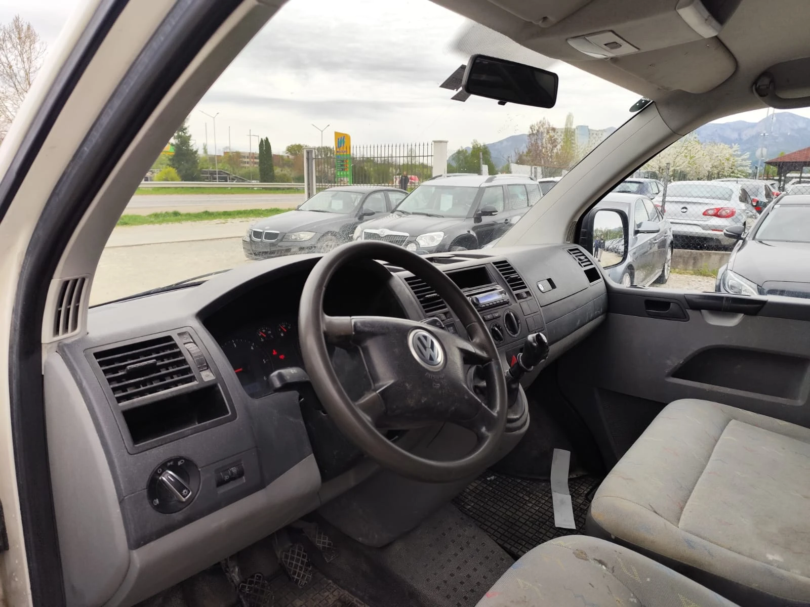 VW T5 1.9tdi-102ps, снимка 13 - Бусове и автобуси - 54292413