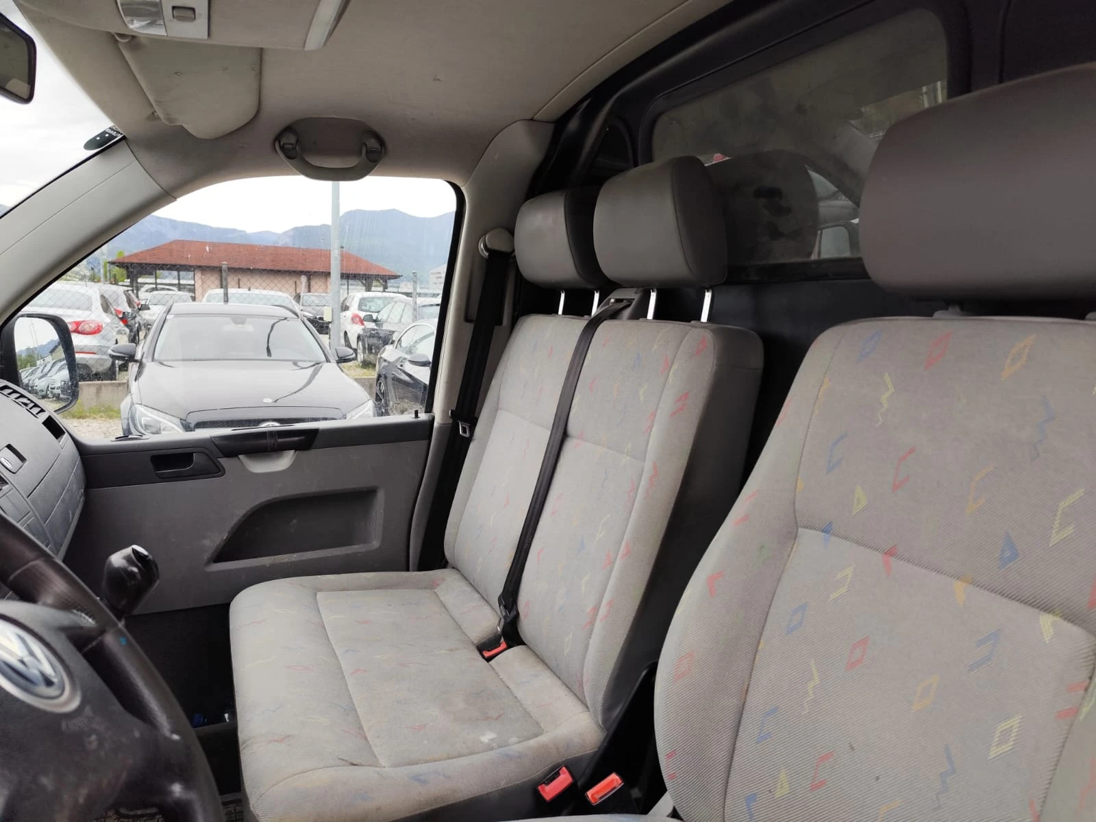 VW T5 1.9tdi-102ps, снимка 15 - Бусове и автобуси - 54292413