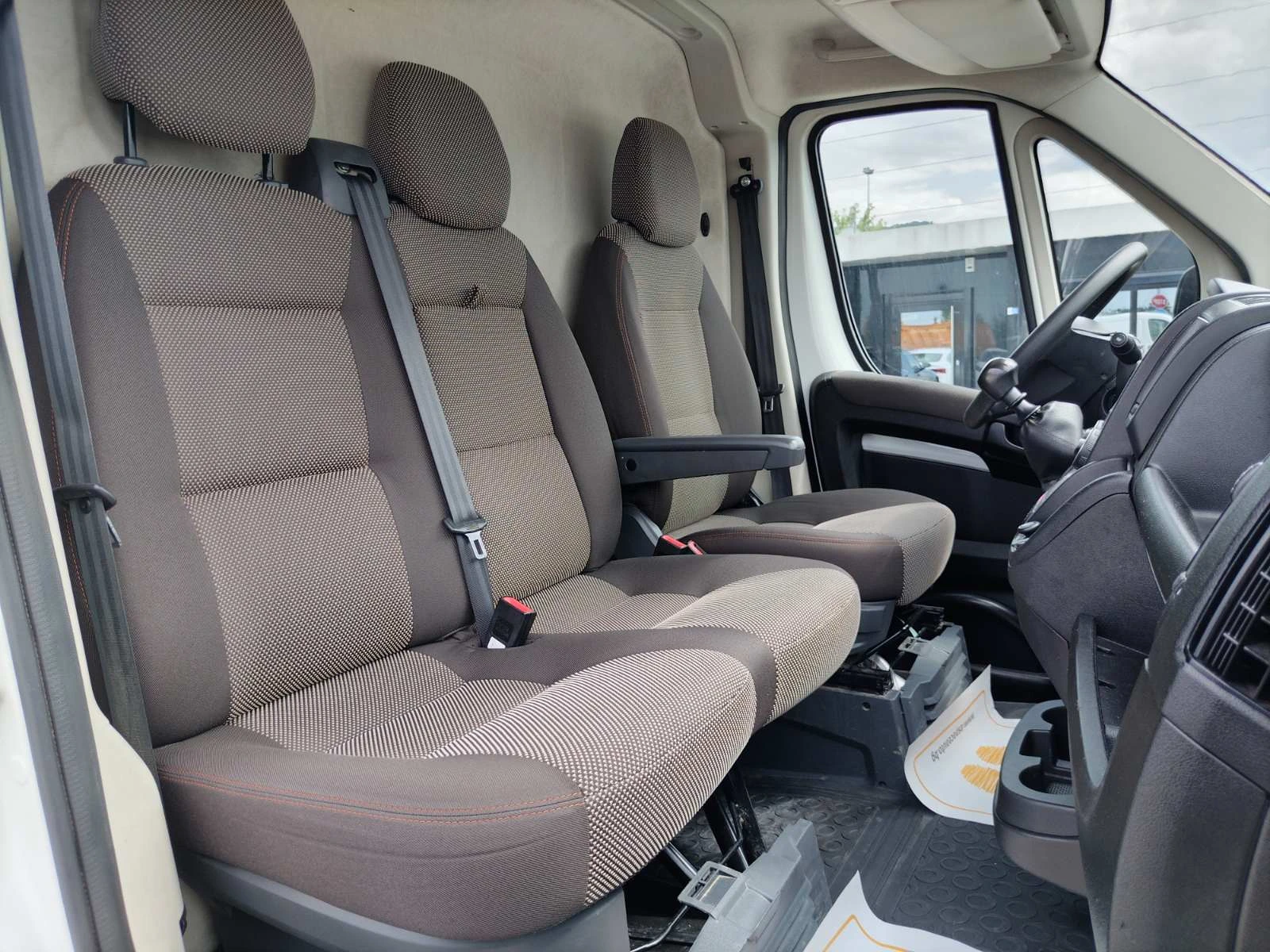 Peugeot Boxer 2.2BlueHDI/120к.с./L1H1, снимка 15 - Бусове и автобуси - 55190151