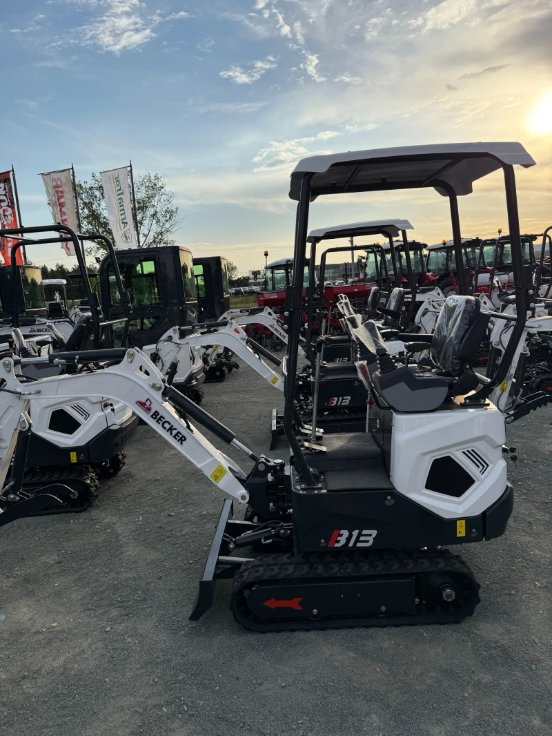 Багер Becker B13 B-13, снимка 15 - Индустриална техника - 49279932
