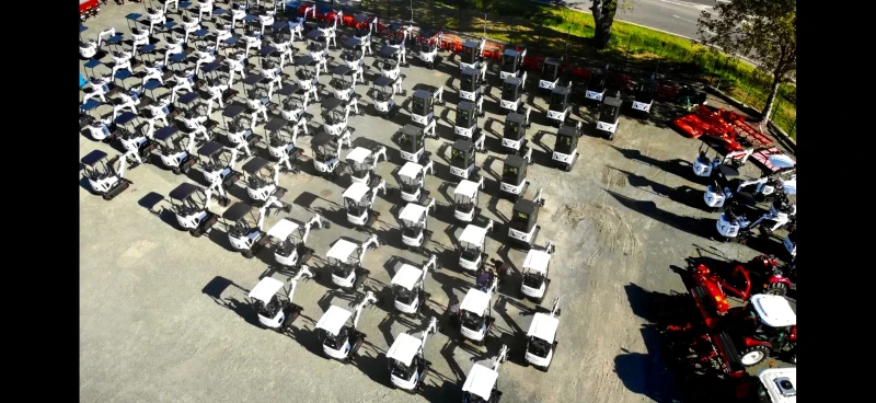 Багер Becker B13 B-13, снимка 3 - Индустриална техника - 49279932