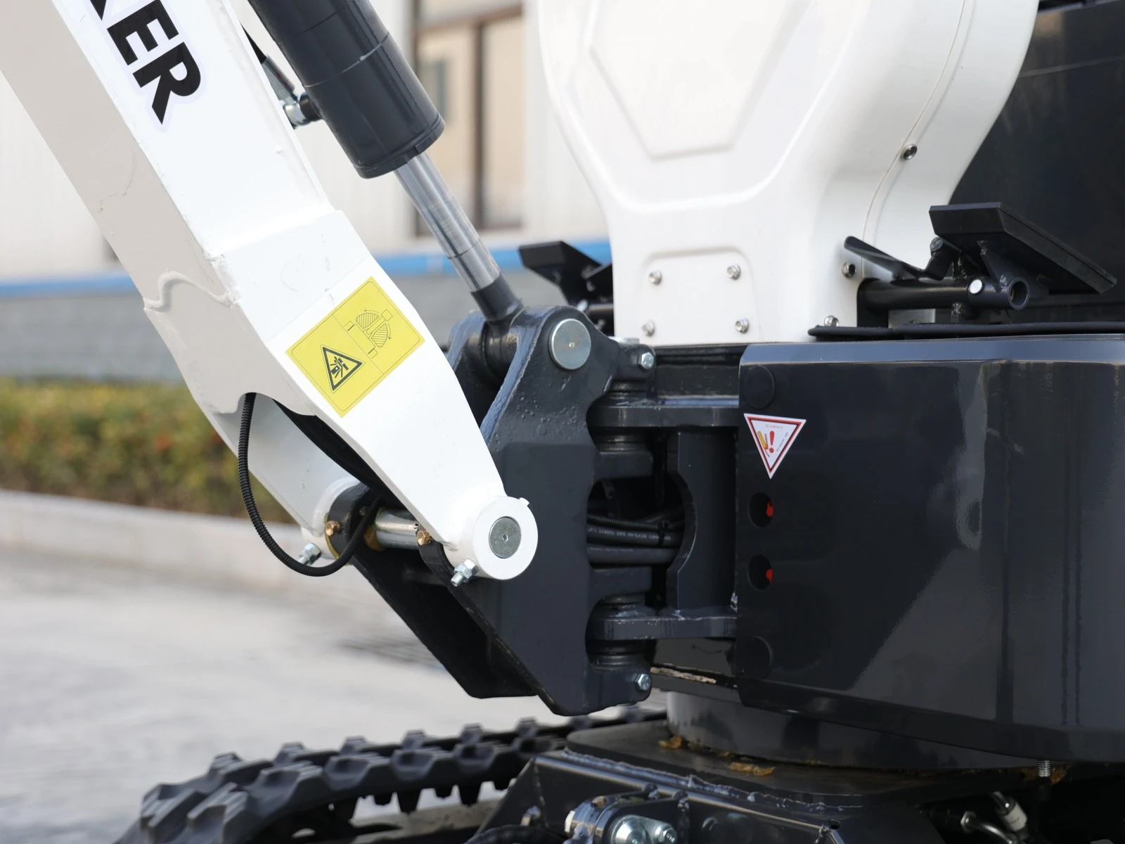  Becker B13 B-13 | Mobile.bg   13