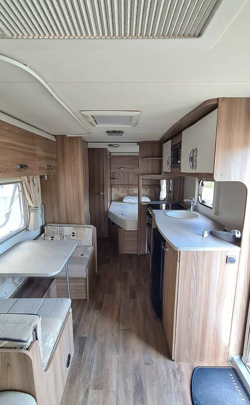 Каравана Swift Lifestyle, снимка 16 - Каравани и кемпери - 48970682