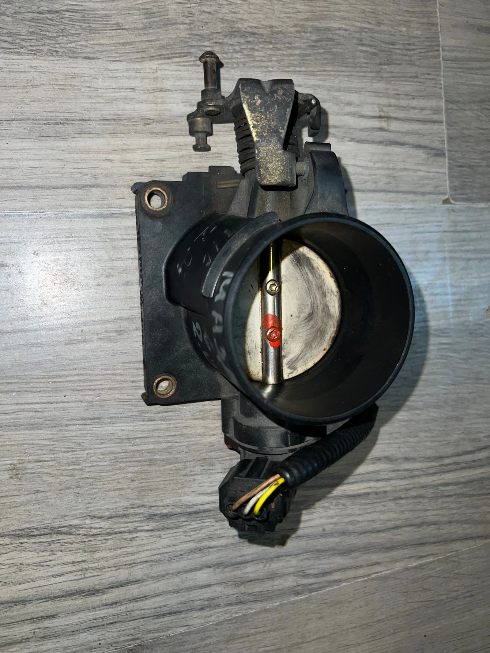 988F9B989  ��������� ����� ��� ������� ����� MAZDA 5 6 1.8 2.0i 988F 9B989 IS7U-9E927-CA | Mobile.bg � ����������� 2