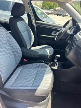 Skoda Roomster 1.6 Бензин 105ps , снимка 13