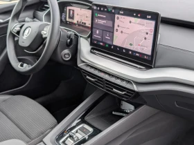 Skoda Octavia 2.0TDI* KEYLESS* CAM* NAVI* CARPLAY* , снимка 11