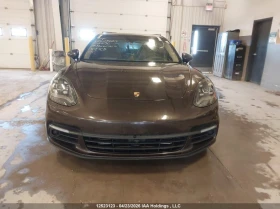 Porsche Panamera 4, снимка 12