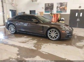 Porsche Panamera 4, снимка 1