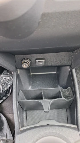 Honda Jazz 1.4 Автомат панорам сервизна книжка, снимка 13