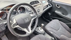 Honda Jazz 1.4 Автомат панорам сервизна книжка, снимка 6