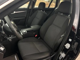 Mercedes-Benz C 220, снимка 13
