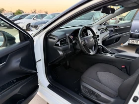 Toyota Camry  COMFORT 2.5 DUAL VVTI HYBRID B- ГАРАНЦИЯ ДО 2032г, снимка 13