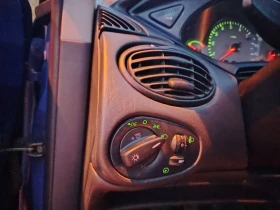 Ford Focus 1.6  ГАЗ / Бензин , снимка 14
