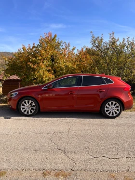 Volvo V40 D2, снимка 2