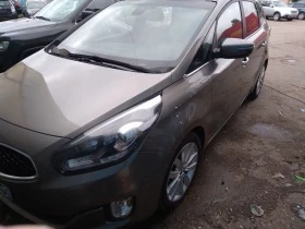 Kia Carens, снимка 17