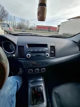 Mitsubishi Lancer 1.8-143кс. Ръчни скорости ГАЗОВА УРЕДБА, снимка 11
