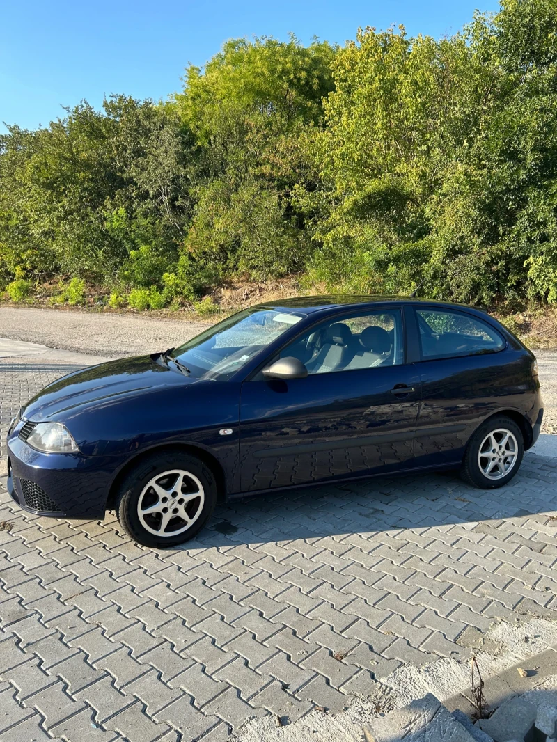 Seat Ibiza, снимка 2 - Автомобили и джипове - 47290981