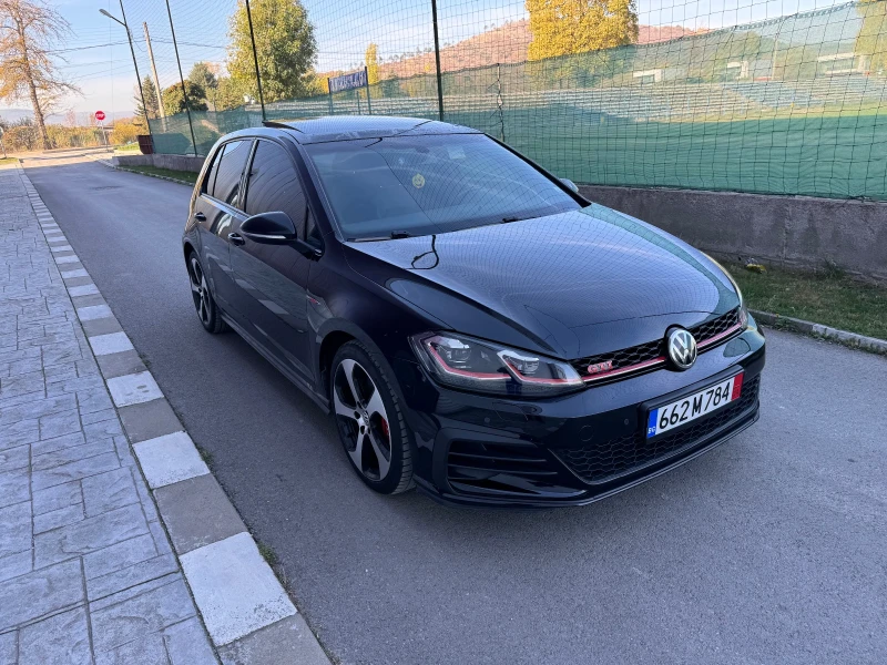 VW Golf GTI, снимка 16 - Автомобили и джипове - 47870627