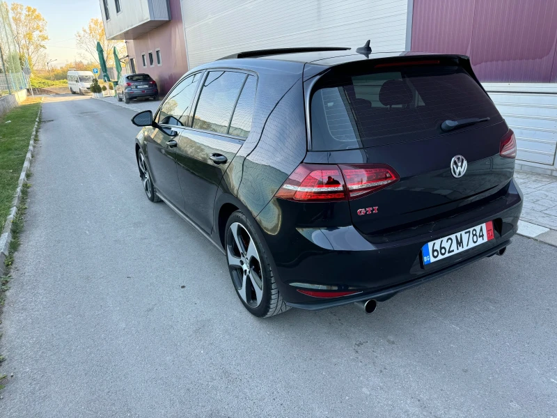 VW Golf GTI, снимка 3 - Автомобили и джипове - 47870627