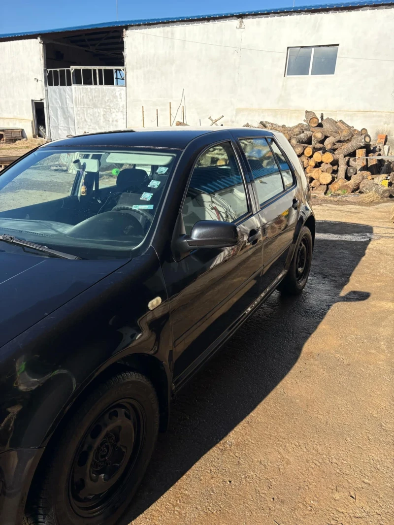 VW Golf, снимка 5 - Автомобили и джипове - 48619691