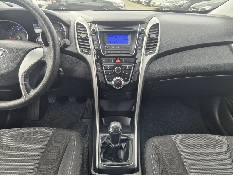 Hyundai I30 1.4i 100 k.s.136000km, снимка 11 - Автомобили и джипове - 49467416