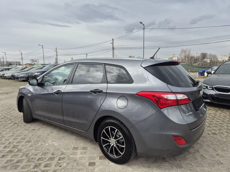 Hyundai I30 1.4i 100 k.s.136000km, снимка 6 - Автомобили и джипове - 49467416