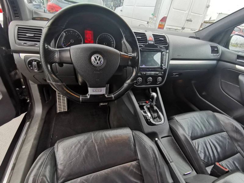 VW Golf GTI, снимка 3 - Автомобили и джипове - 49509250