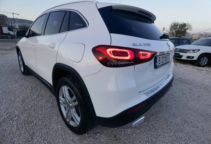 Mercedes-Benz GLA 250 2.0 39000км, снимка 6 - Автомобили и джипове - 50111488