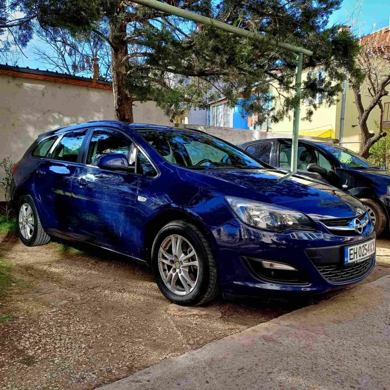 Opel Astra, снимка 2 - Автомобили и джипове - 52723367