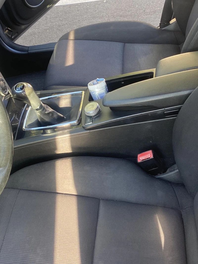 Mercedes-Benz 200, снимка 14 - Автомобили и джипове - 52352308