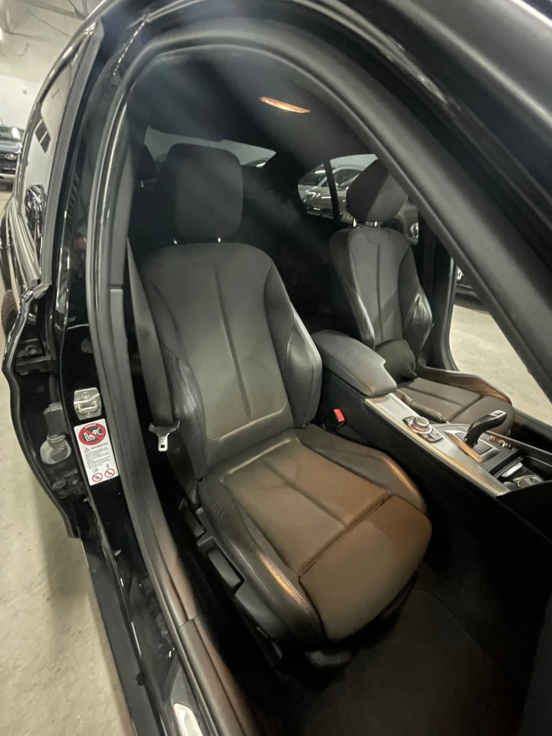 BMW 320 XDrive/Подгрев/парктр/КАТО НОВА !!!, снимка 12 - Автомобили и джипове - 53330336