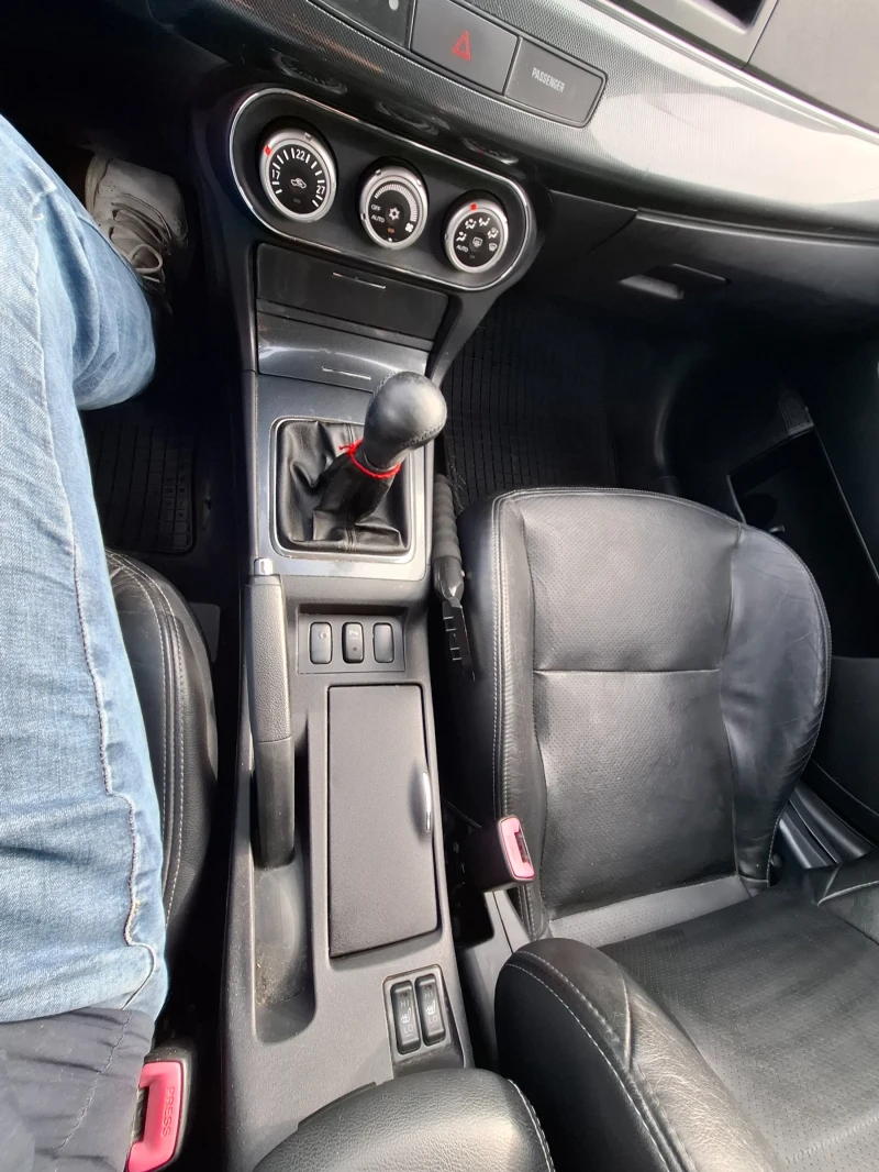 Mitsubishi Lancer 1.8-143кс. Ръчни скорости ГАЗОВА УРЕДБА, снимка 10 - Автомобили и джипове - 53538273