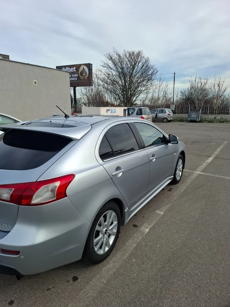 Mitsubishi Lancer 1.8-143кс. Ръчни скорости ГАЗОВА УРЕДБА, снимка 4 - Автомобили и джипове - 53538273