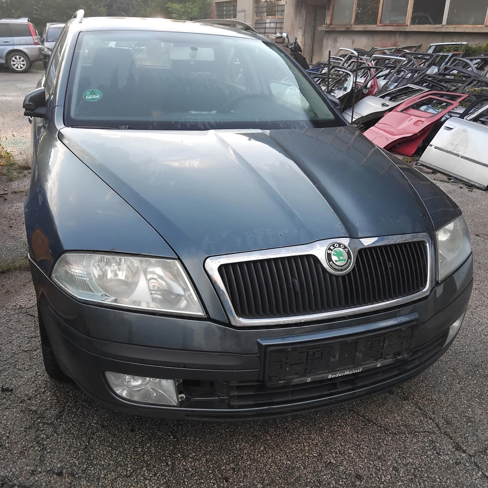 Skoda Octavia 1.6fsi - изображение 2