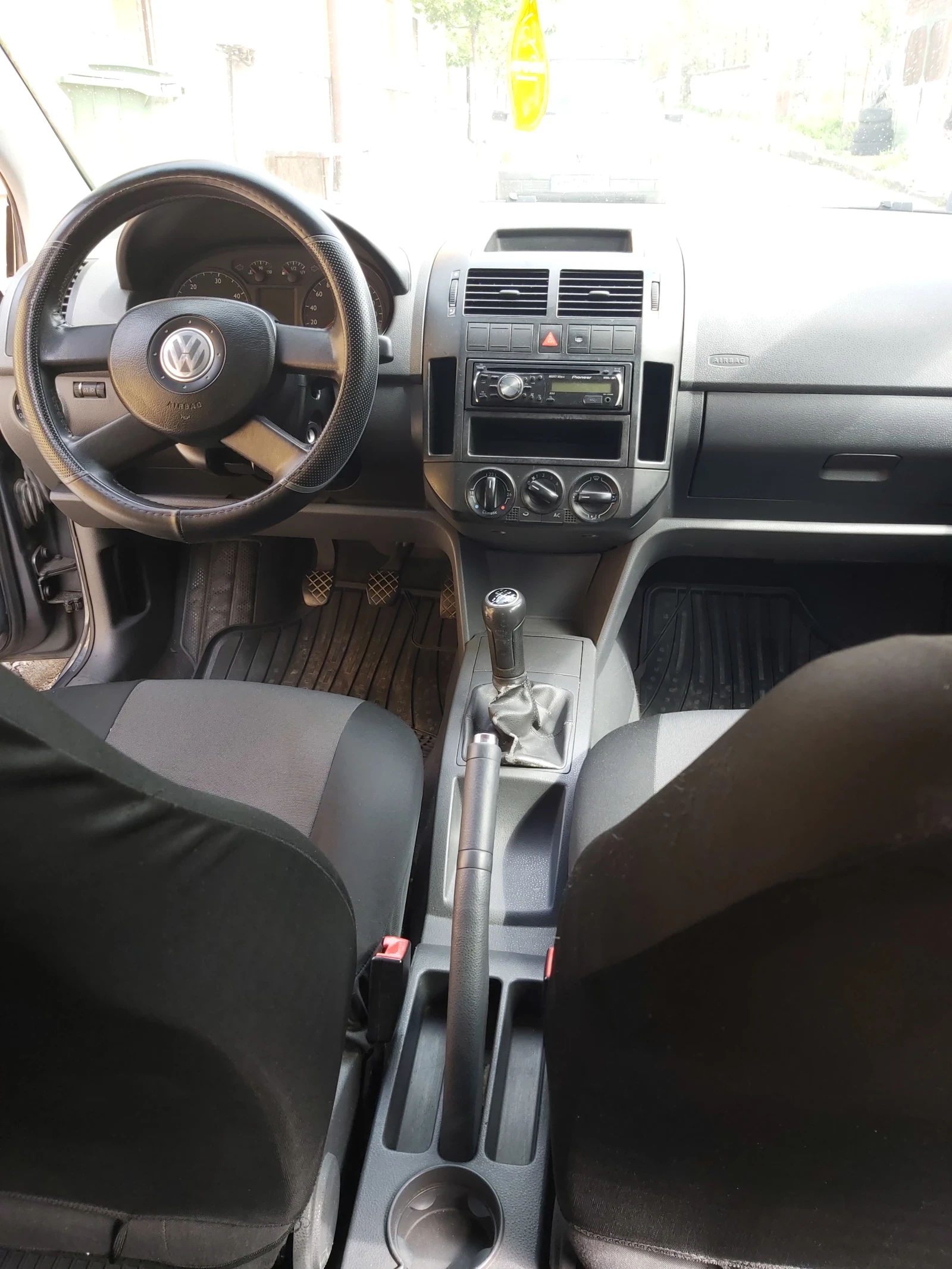 VW Polo  - изображение 6