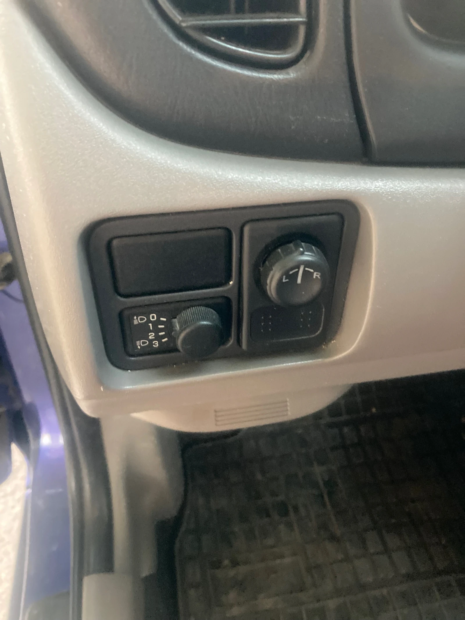 Nissan Almera 1800бензин - изображение 6