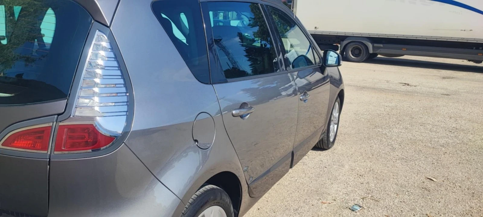 Renault Scenic  - изображение 4