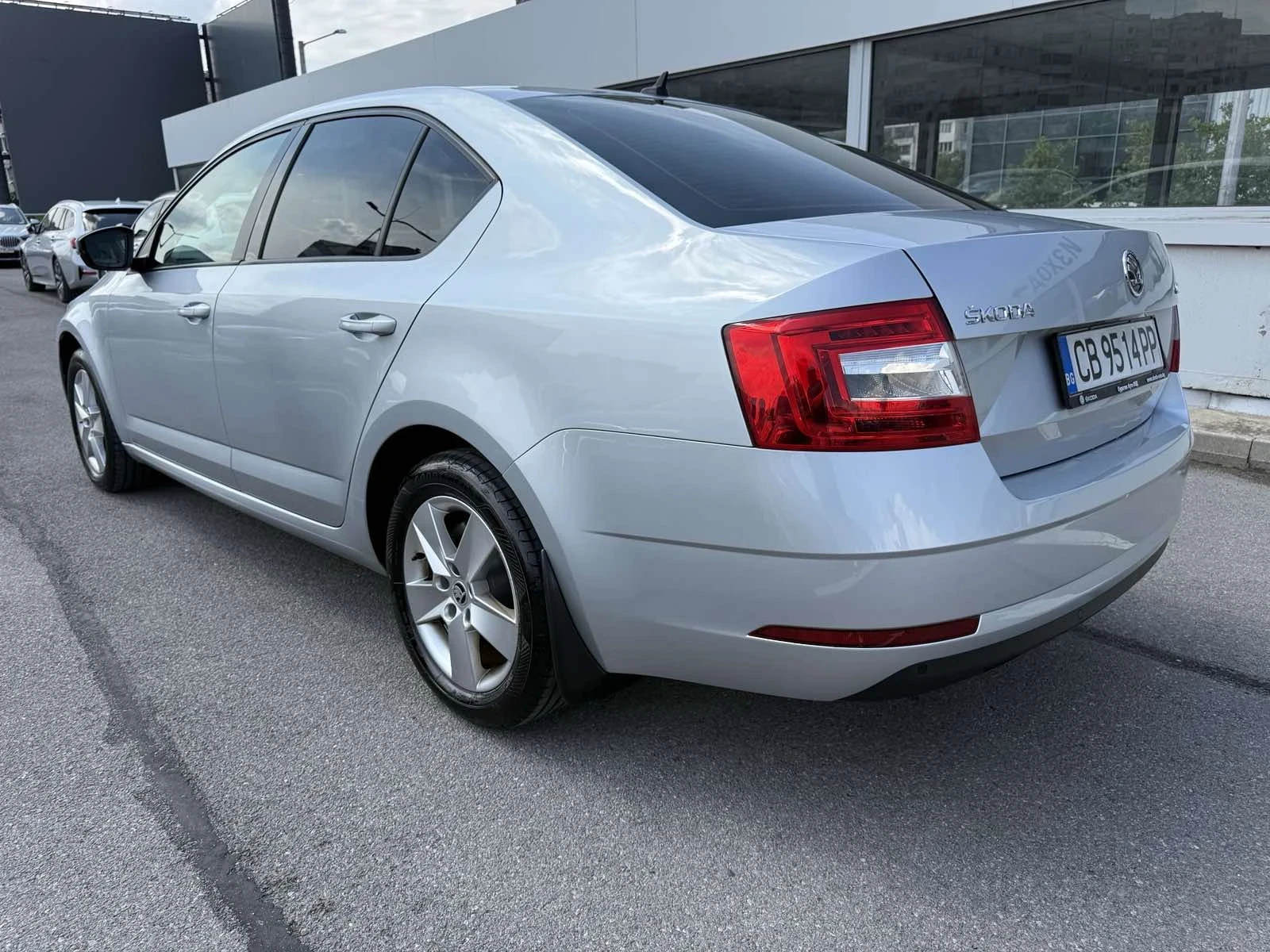 Skoda Octavia Седан  - изображение 6