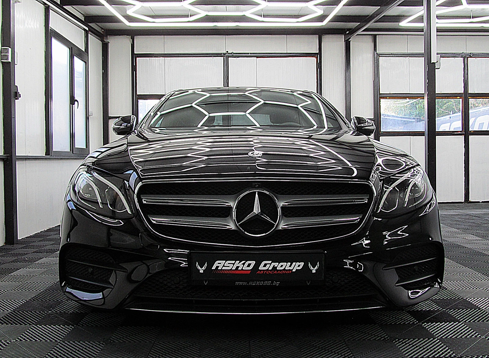 Mercedes-Benz E 220 PANORAMA/AMG/360-Kamera/9gt/СОБСТВЕН ЛИЗИНГ - изображение 2
