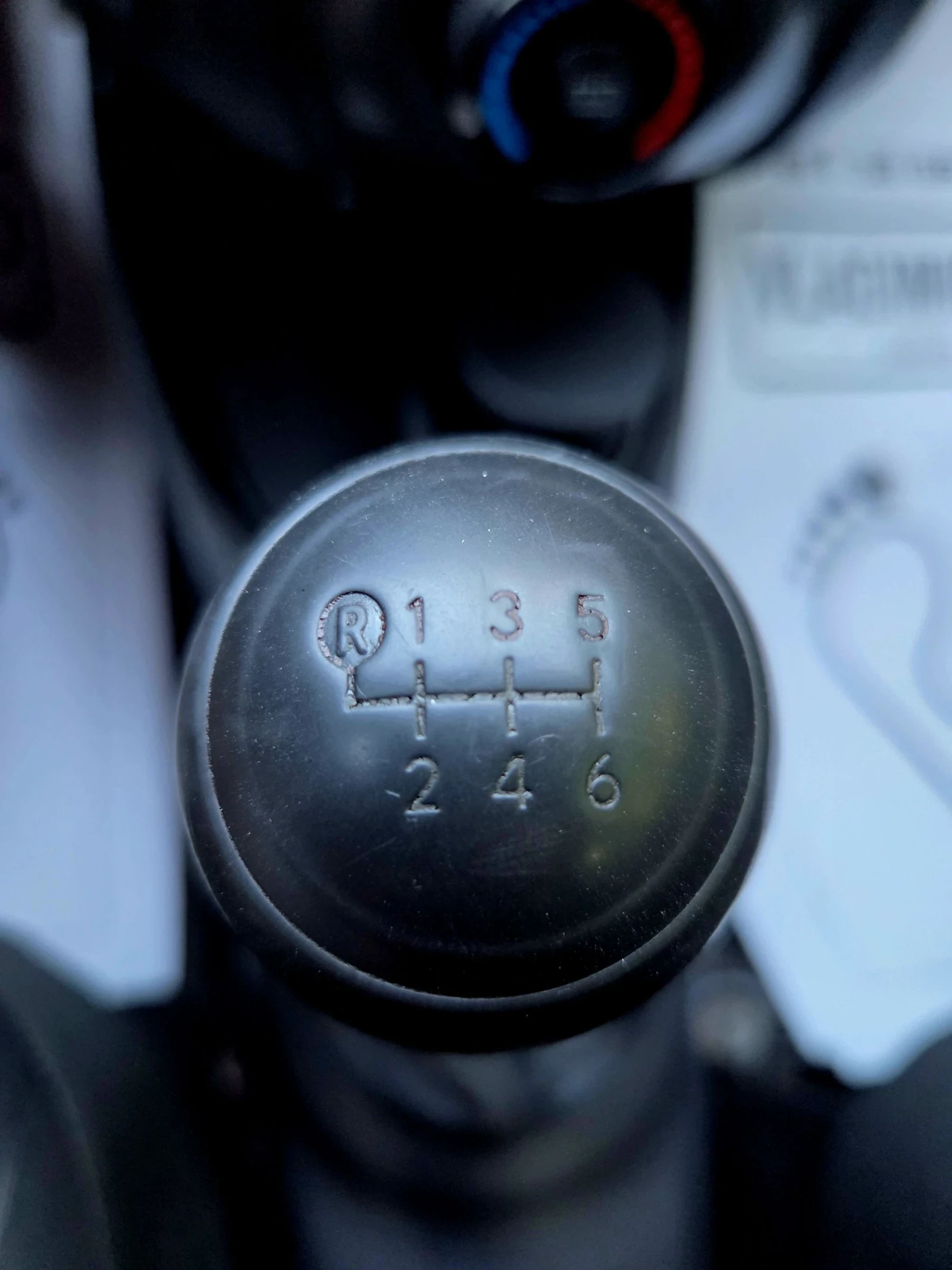 Toyota Yaris 1.33 6скорости - изображение 10
