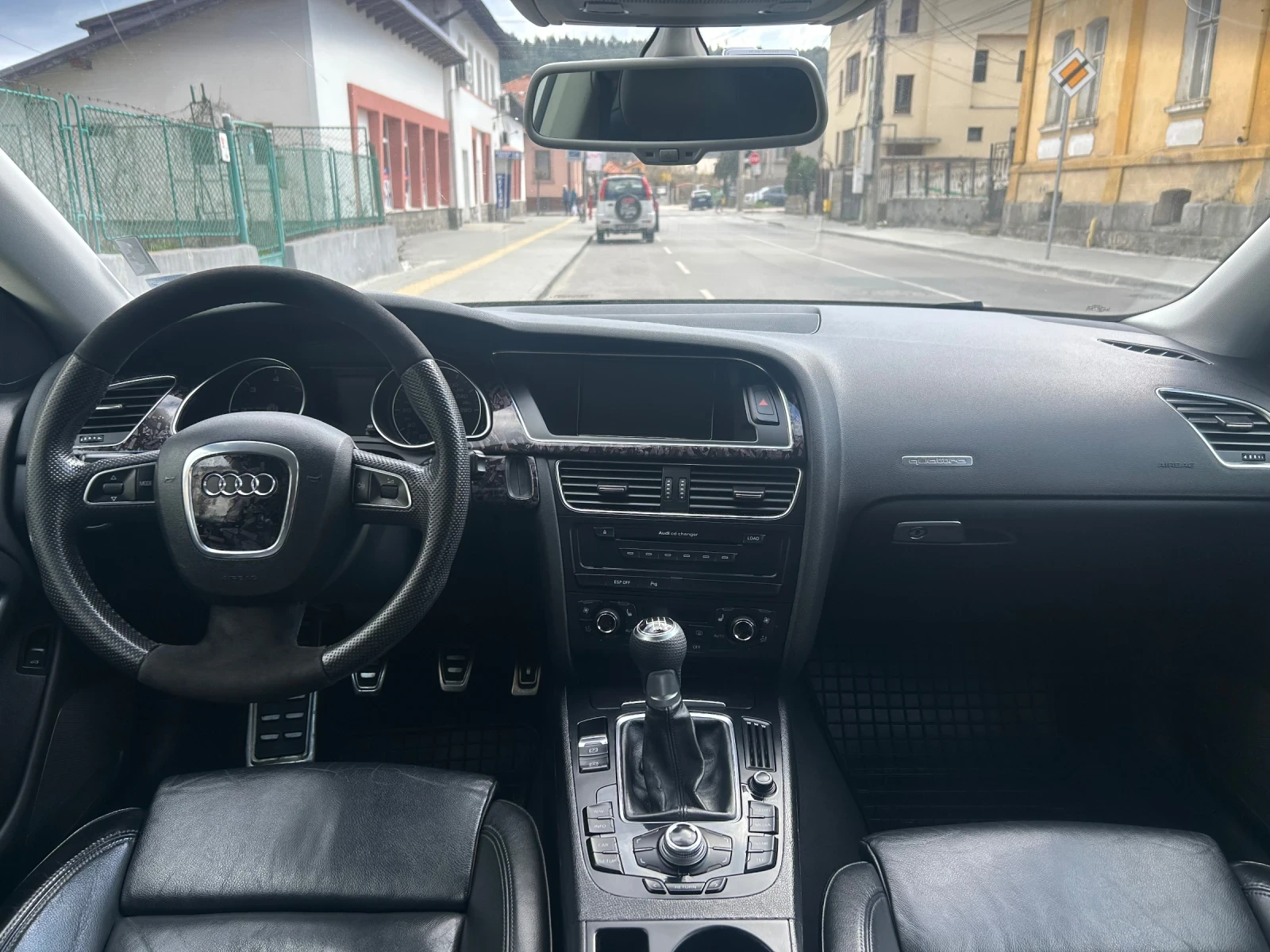 Audi A5 3.0TDI S-Line , снимка 7 - Автомобили и джипове - 54106413