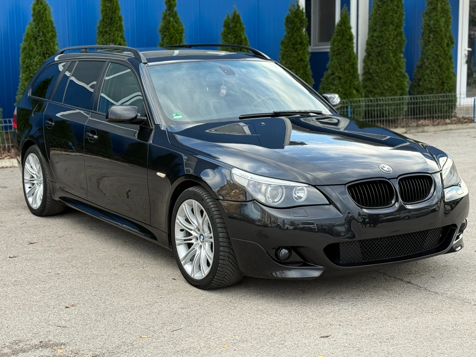 BMW 530 * M PACKET* RECARO* PANORAMA* MASAJ* PODGREV* LOGI - изображение 2