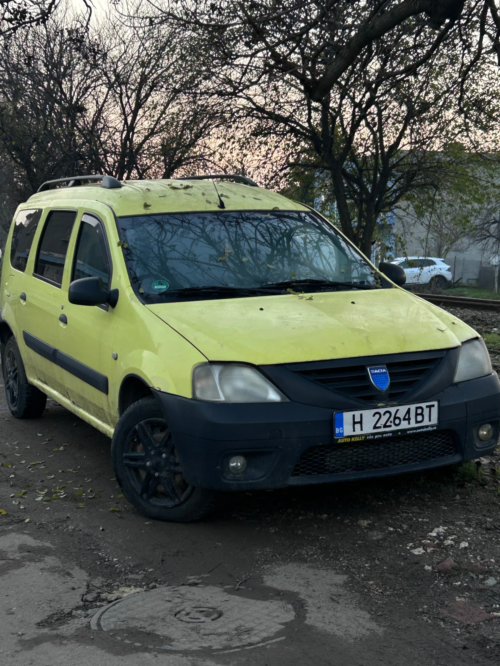 Dacia Logan 6+ 1 Топ - изображение 2