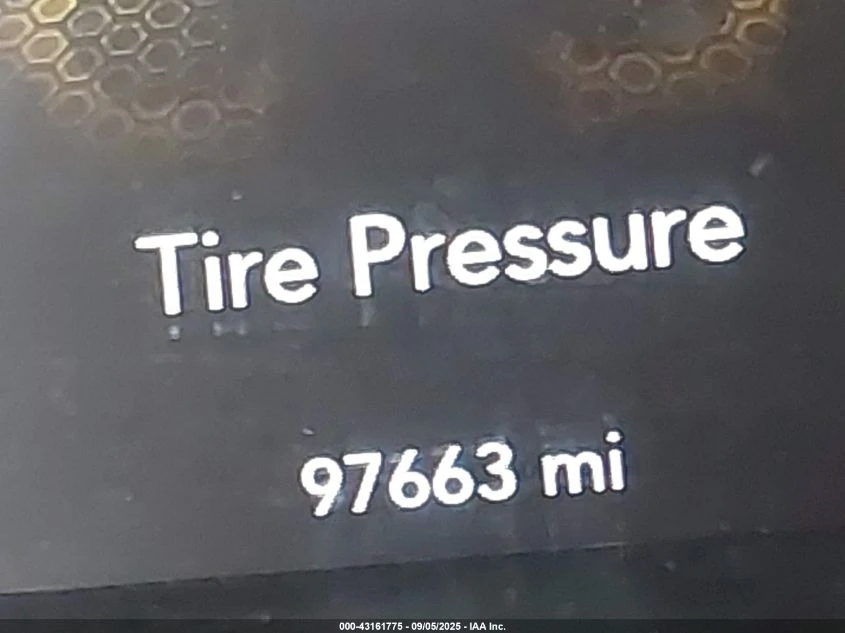 Dodge Charger 5.7L V-8 370HP Rear Wheel Drive - изображение 8