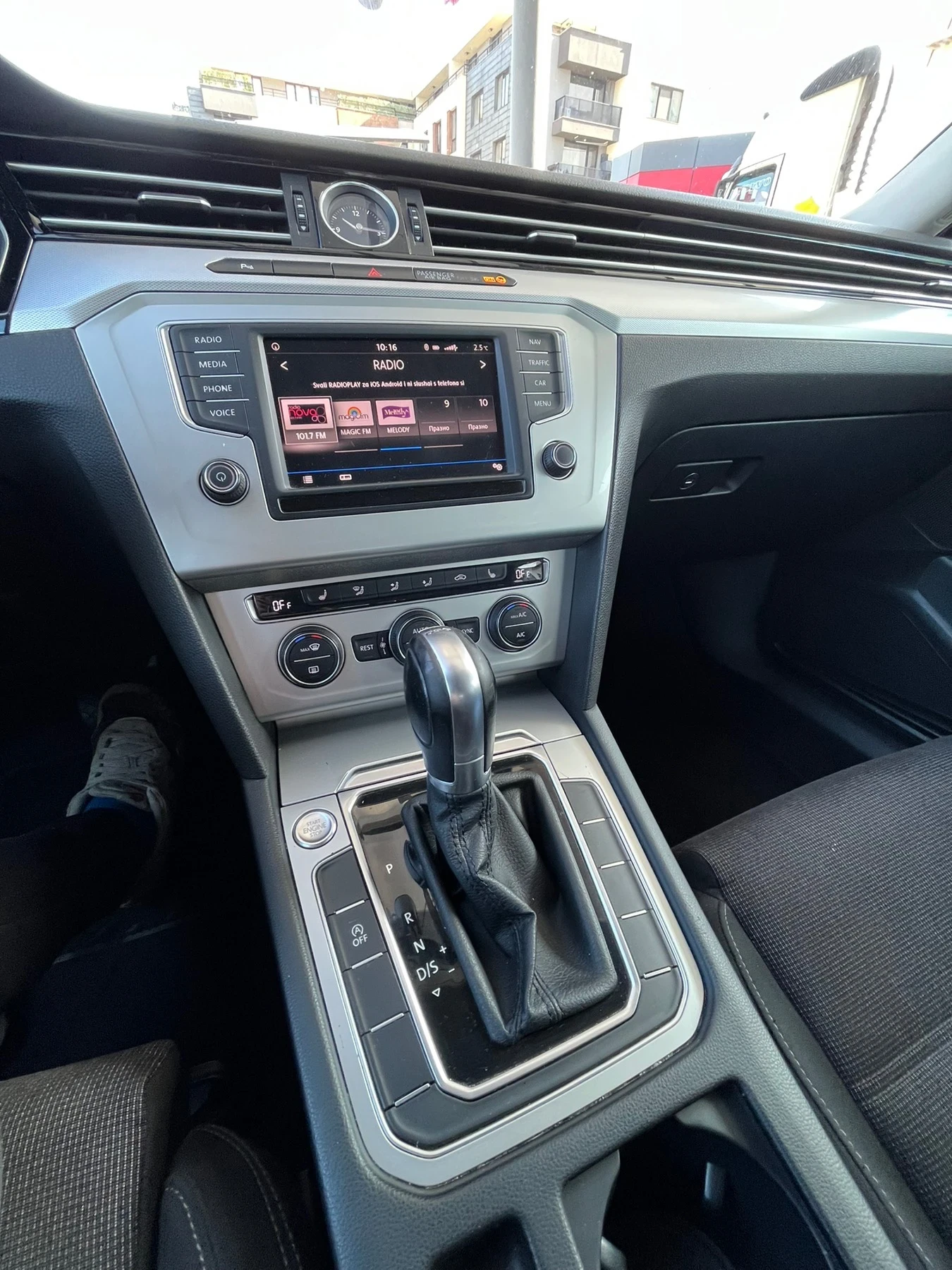 VW Passat, снимка 7 - Автомобили и джипове - 53976778