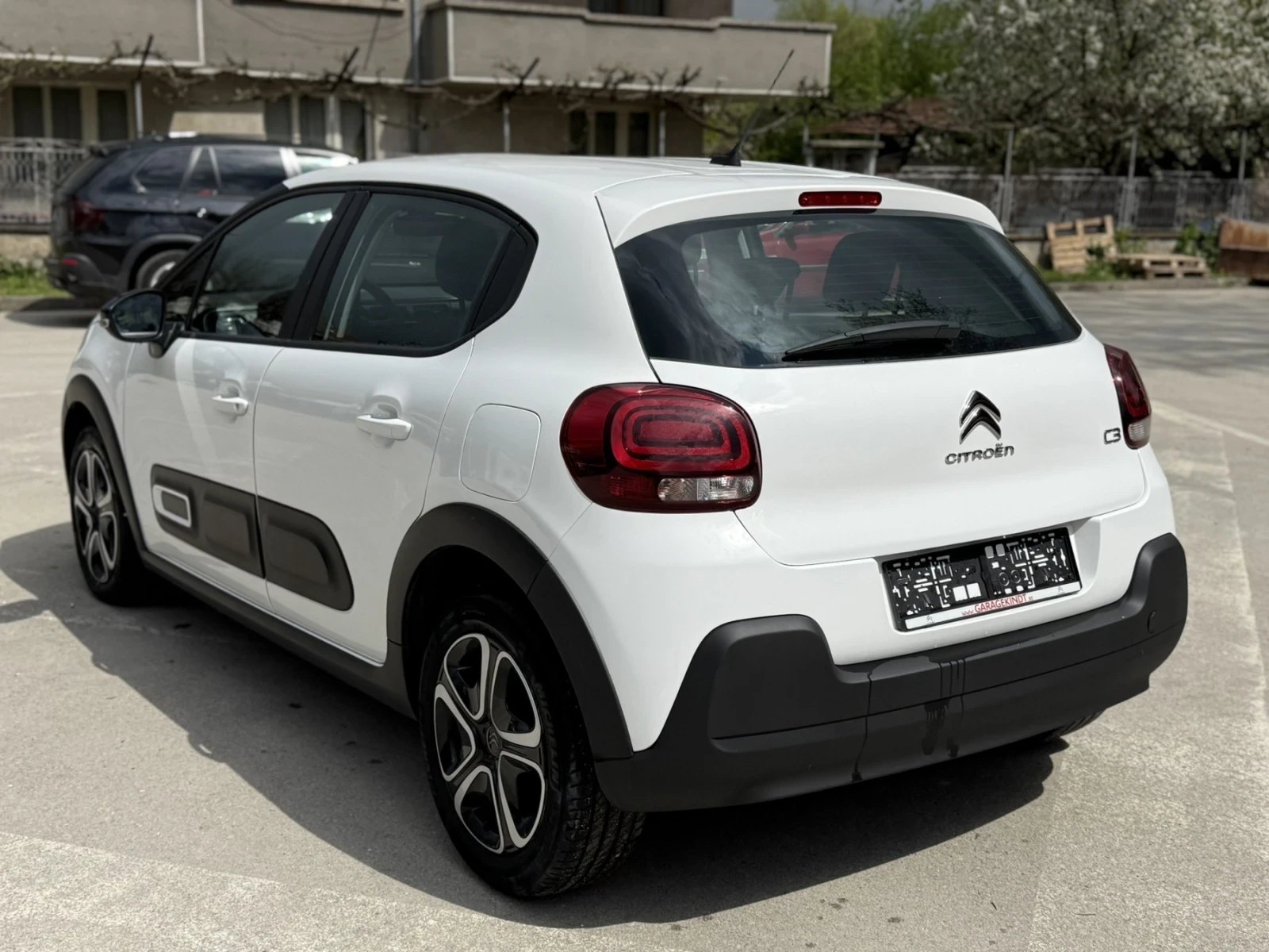 Citroen C3 1.2 PureTech, снимка 7 - Автомобили и джипове - 54285475