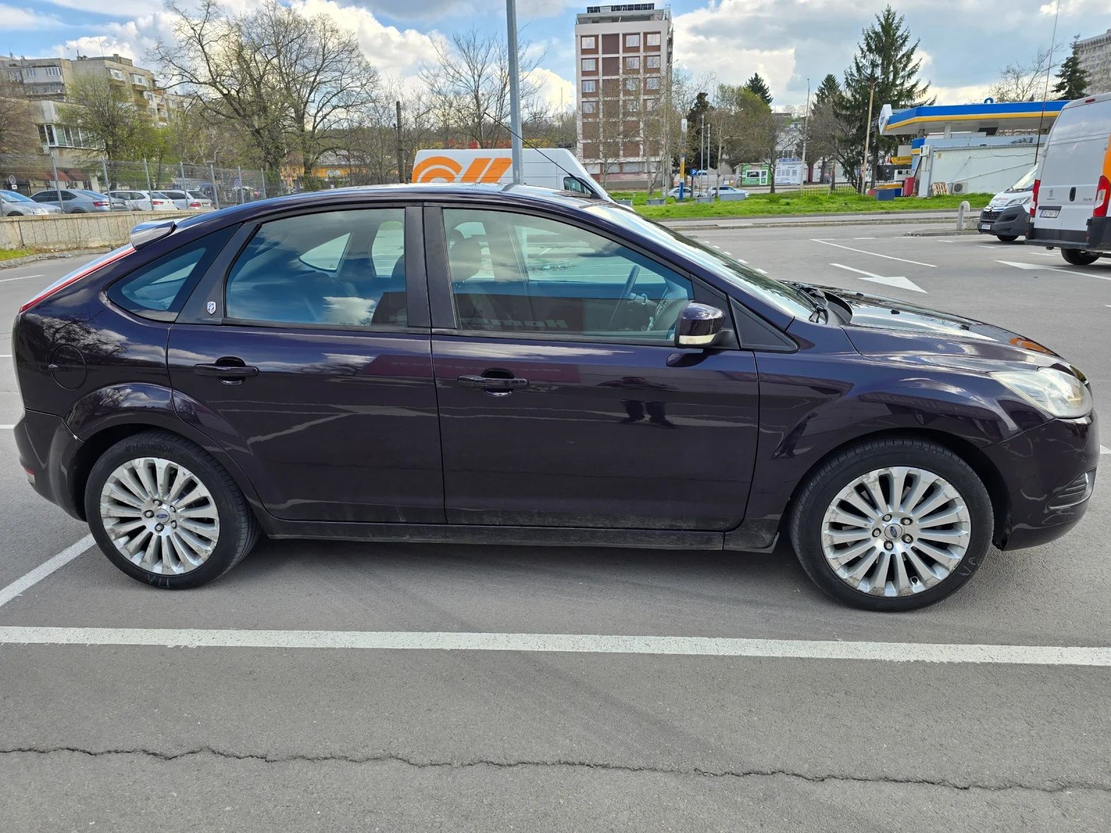 Ford Focus 2.0 TDCI Ghia, снимка 6 - Автомобили и джипове - 54400344
