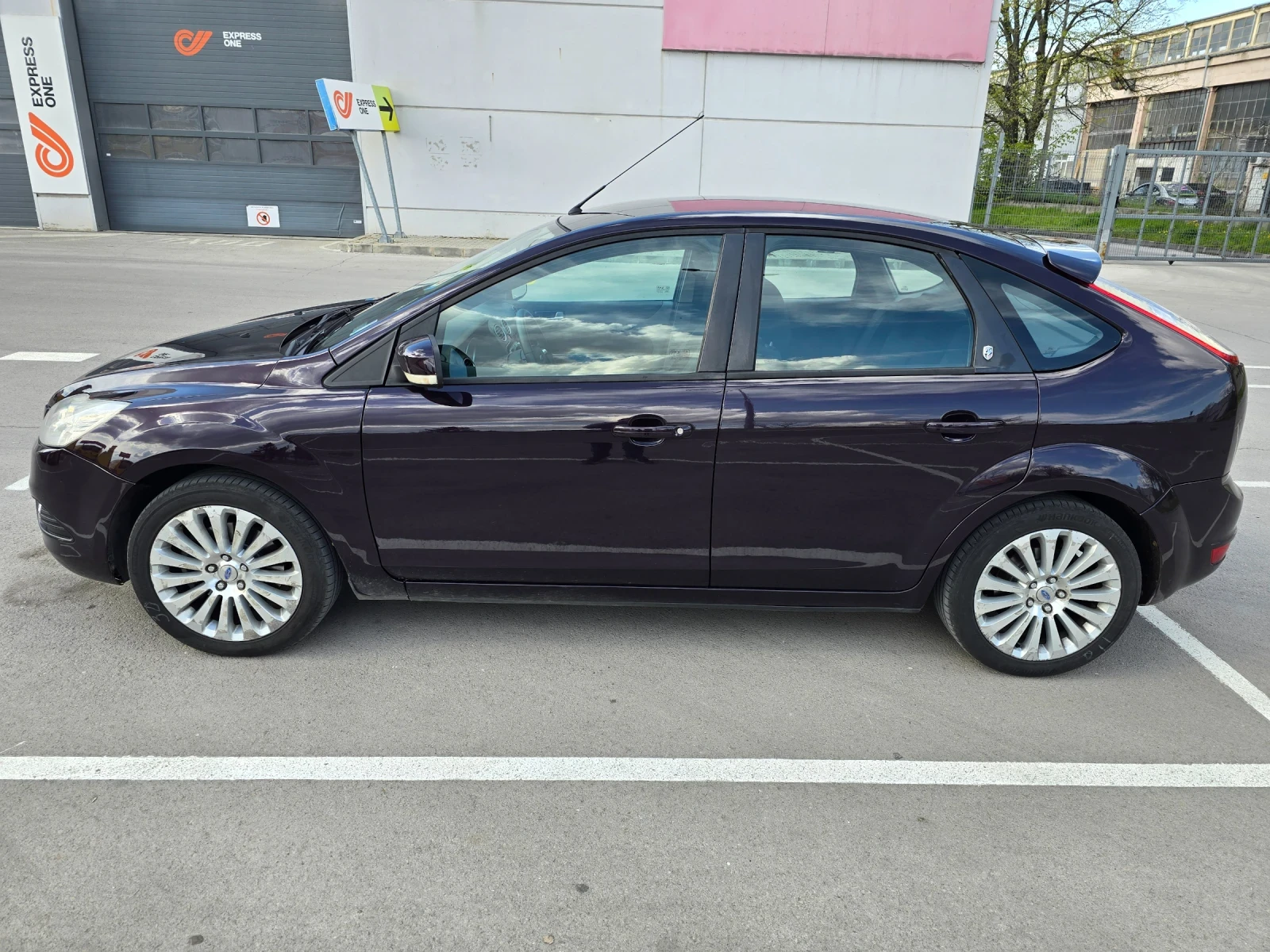 Ford Focus 2.0 TDCI Ghia, снимка 2 - Автомобили и джипове - 54400344