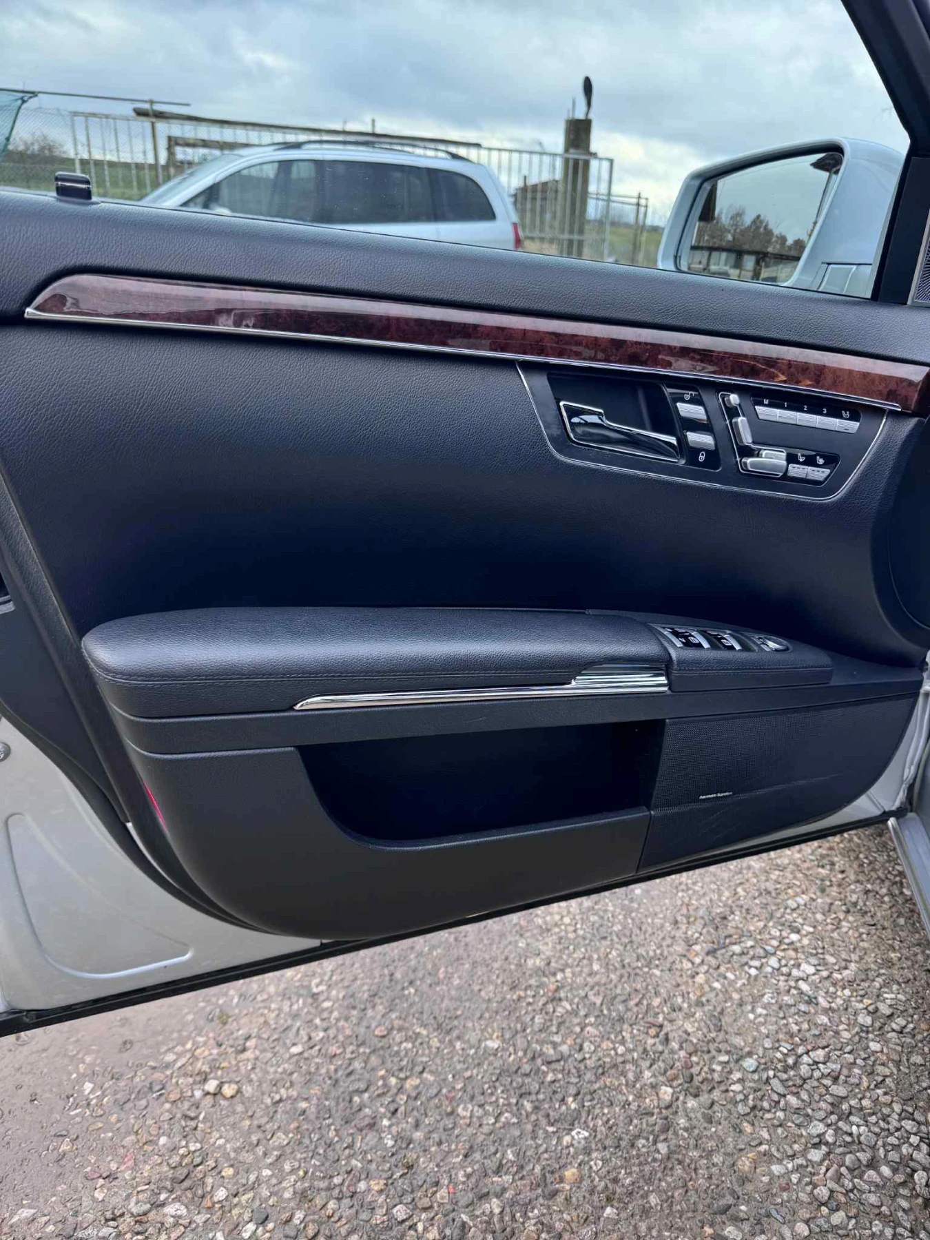 Mercedes-Benz S 350, снимка 8 - Автомобили и джипове - 54460992